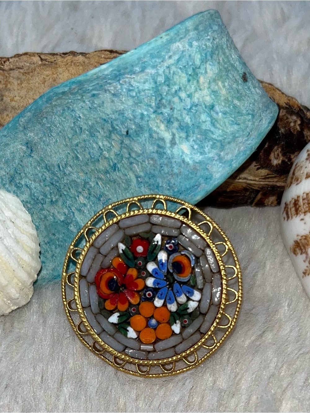 MICRO MOSAIC Brooch BROOCH Beautiful Flower Floral GOLD Filigree